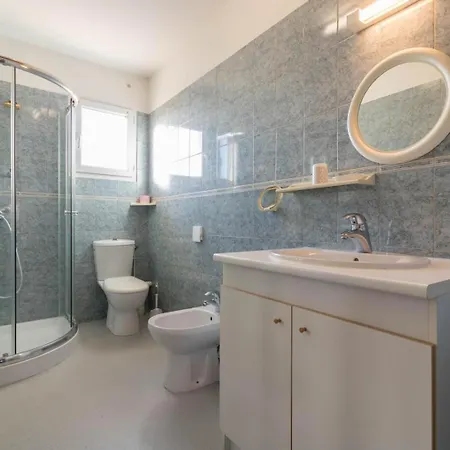 Saint Martin * Beaumont-sur-Leze